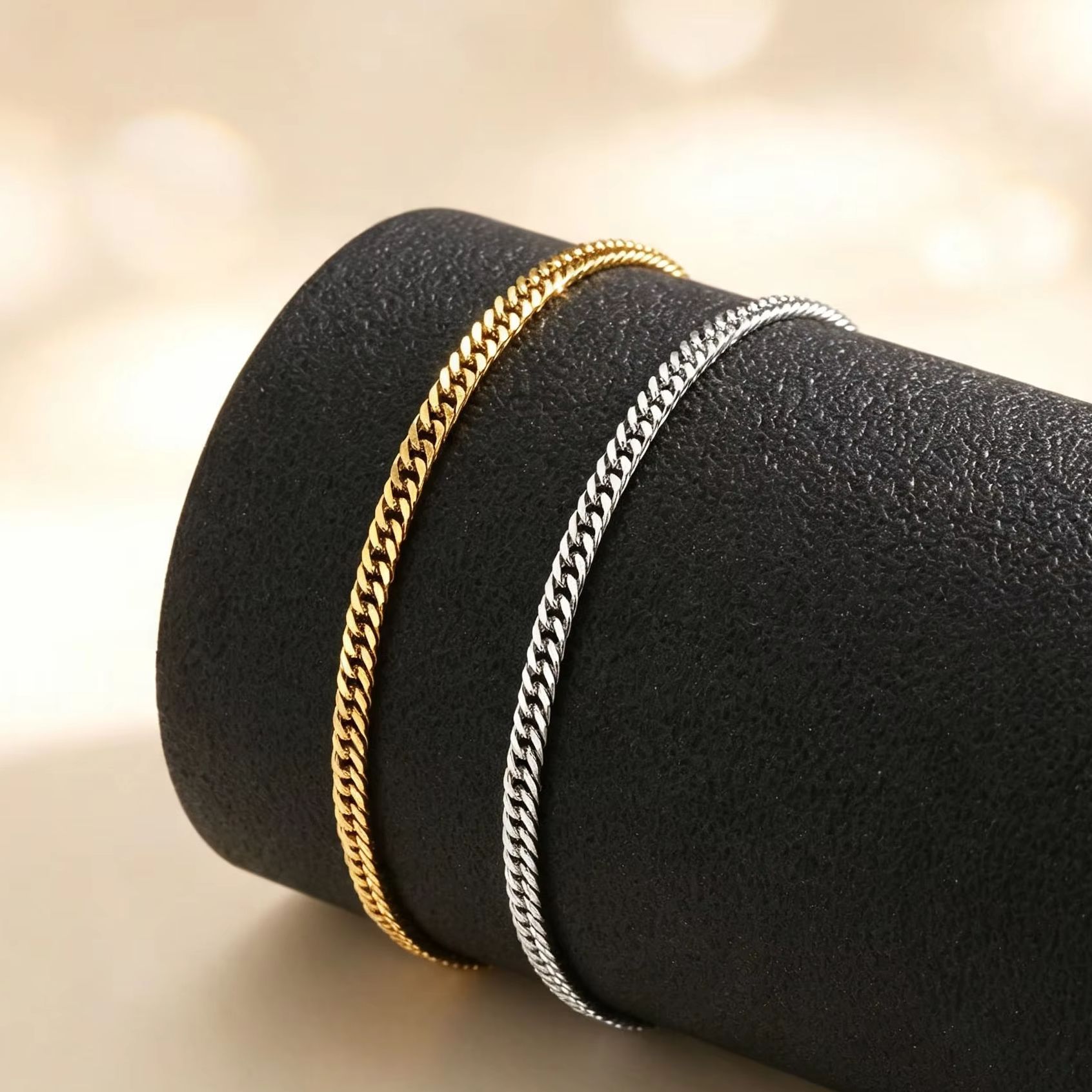 Dünnes kubanisches Fußkettchen – Jc Jewelry & Watches Bewertung und Preis