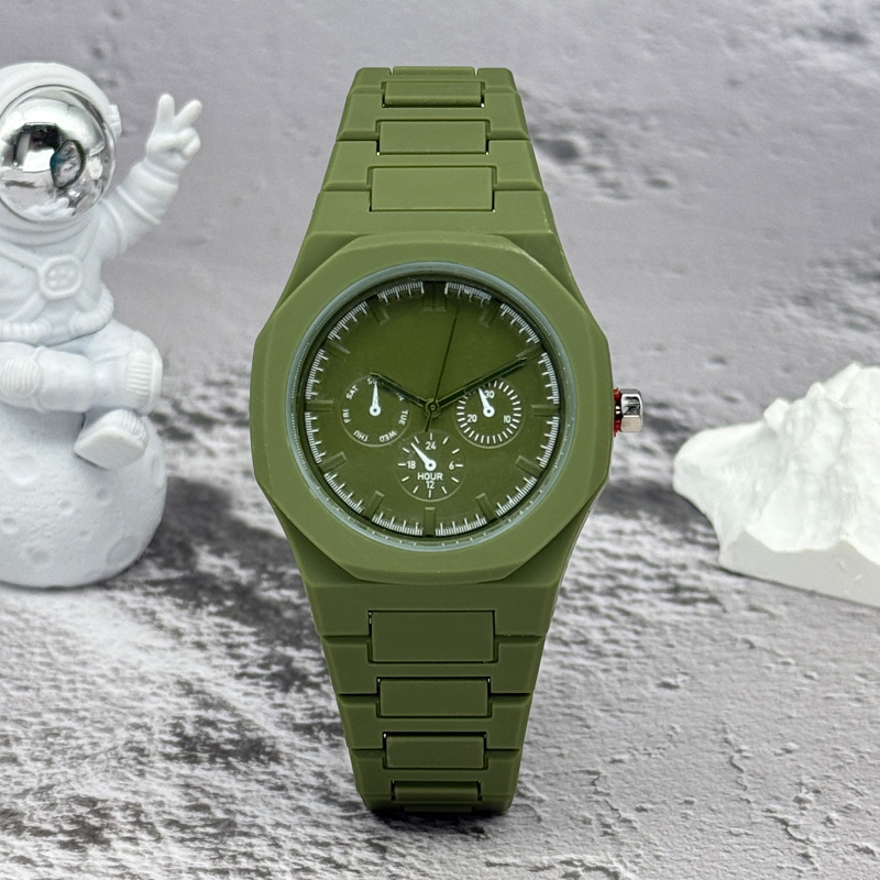 Berühmte Marke, gefälschte Uhr – Jewelry Style Watches Bewertung und Preis
